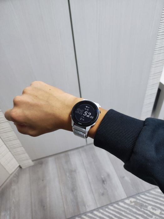 Garmin Forerunner 255 Music, Белые