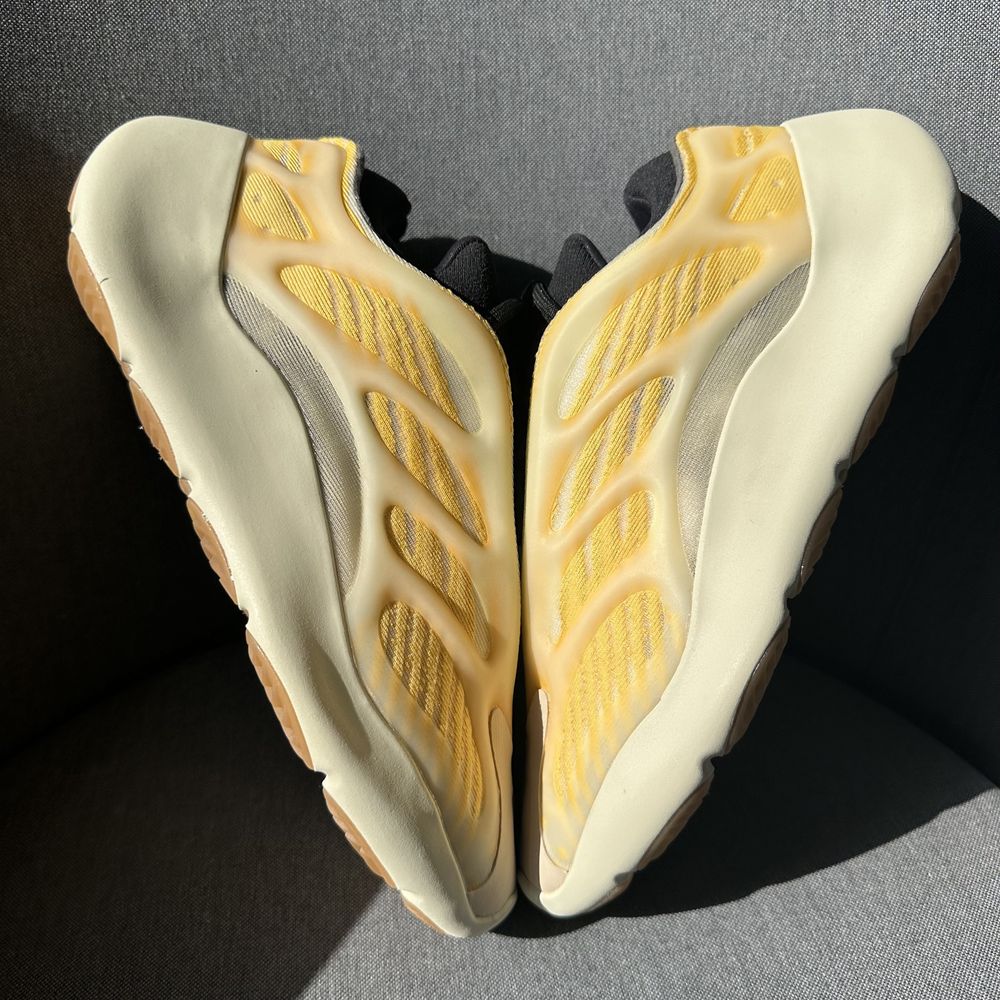 Adidas Yeezy 700 Mono Safflower ( nu jordan nu nike)