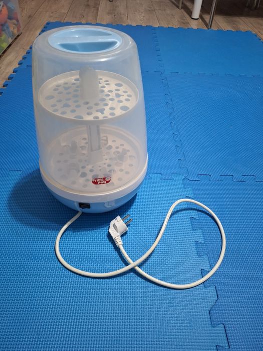 Sterilizator de biberoane
