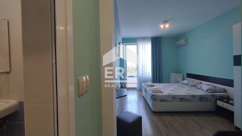 Продава се Офис в Бяла - 650 кв.м за 2077 €/кв.м - Снимка #11