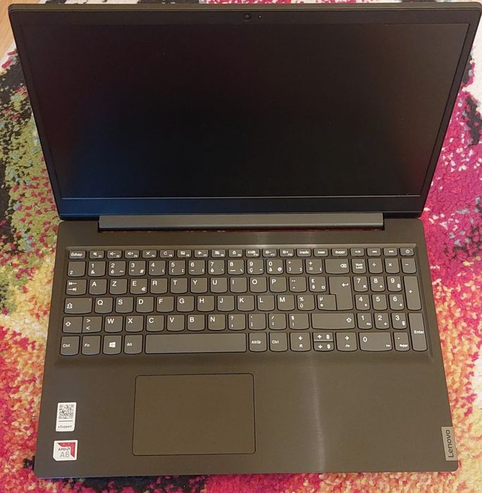 Lenovo Ideapad S145-15AST 15,6" AMD A6 8gb ram 500gb ssd