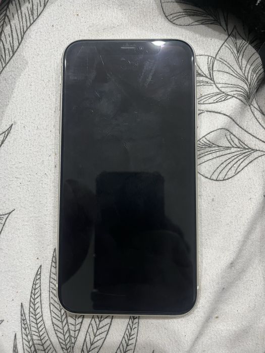 Iphone 11 128 withe