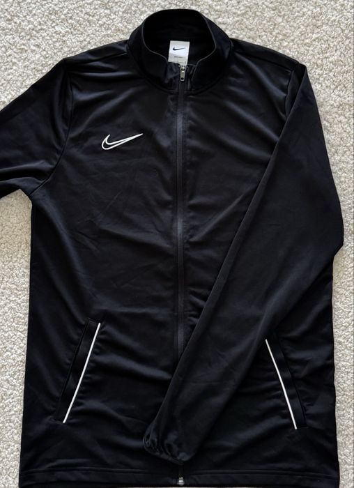 Nike,bluză bărbați,măr.L(merge pt.M)