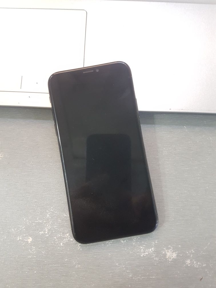 iPhone X (Black 64) Zapchastga Sotiladi