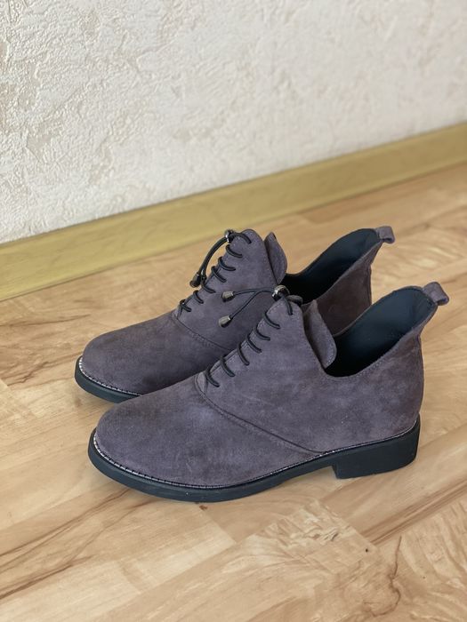 Новые натуральные замшевые женские ботинки 38 р-р! Италия!