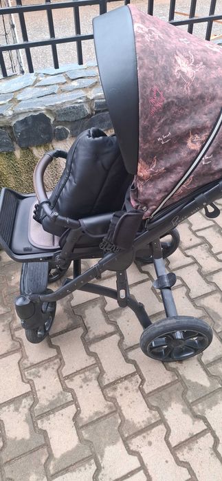 Продавам детска количка Roan bass soft