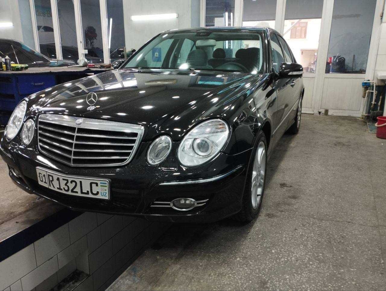 Mercedes benz w211