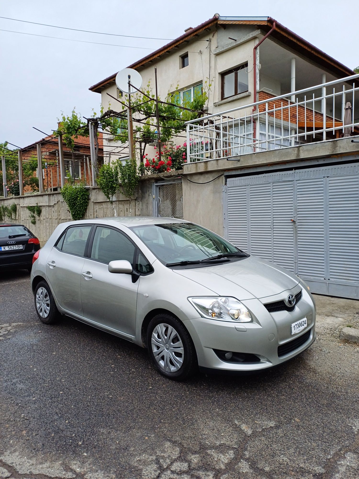 Toyota Auris 1.4 d4d 90 к.с.