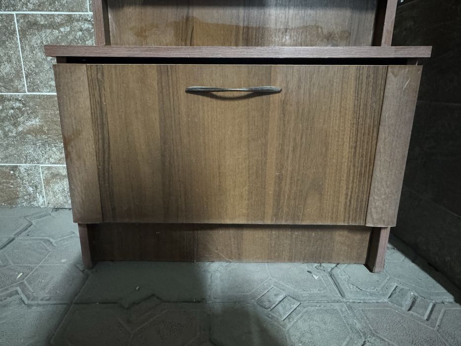 Тумбочки в прихожую