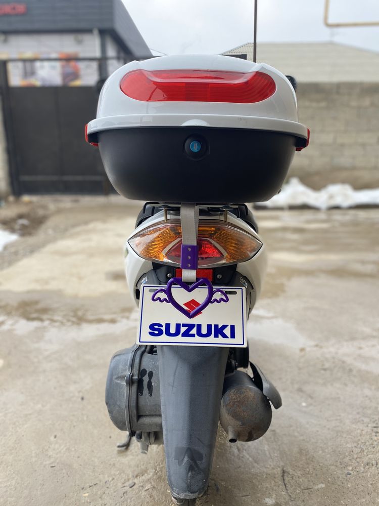 Suzuki addressV50