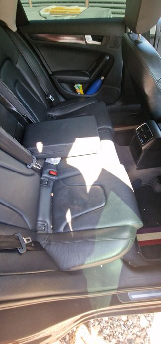 Vand Audi A4 B8 2011