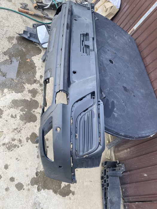 Spoiler bara spate renault arkana model cu 6 senzori