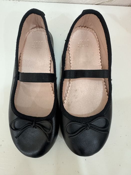 Продам туфли на девочку