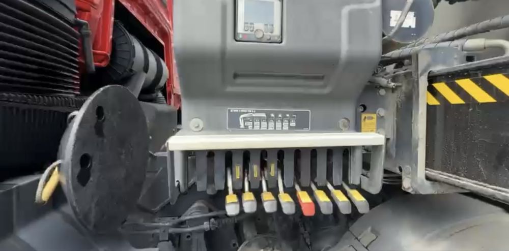 Camion MAN  macara HIAB de 5,6T an 2018 km 270 mii platforma hidrualic
