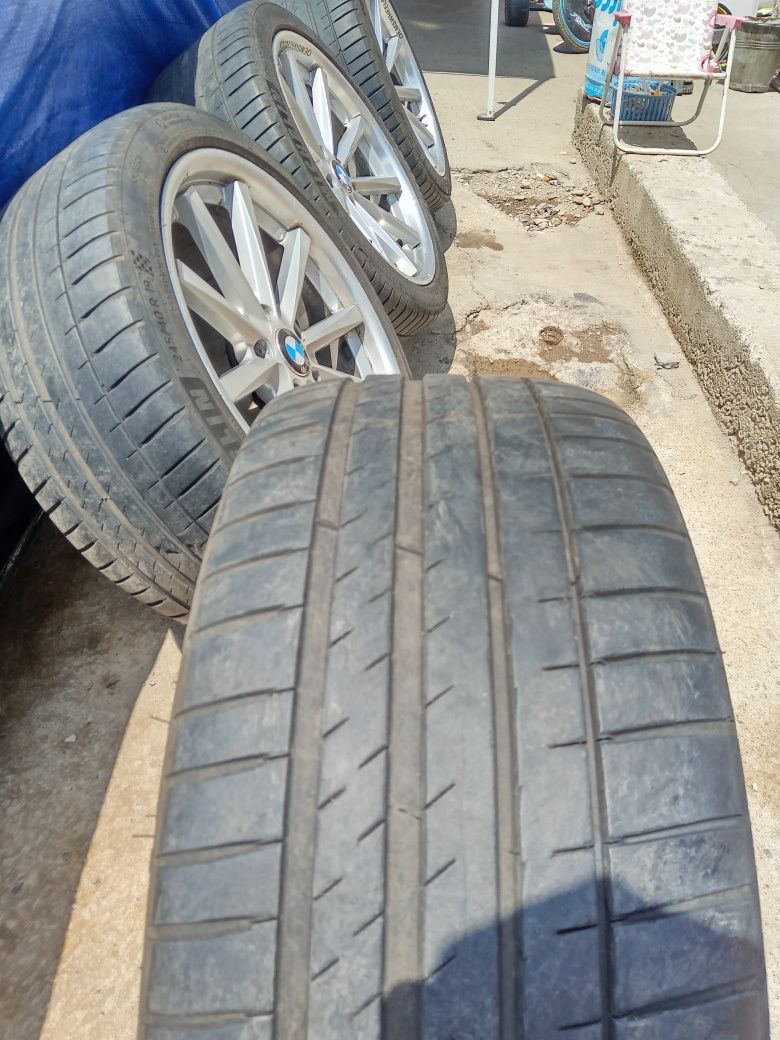 Продавам 19ки vosen cv1 спорт пакет