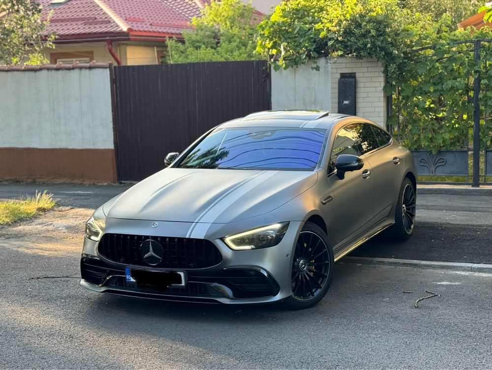 Mercedes Benz Amg GT 53