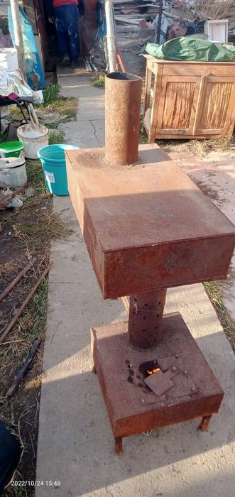 Продам печь на отработке