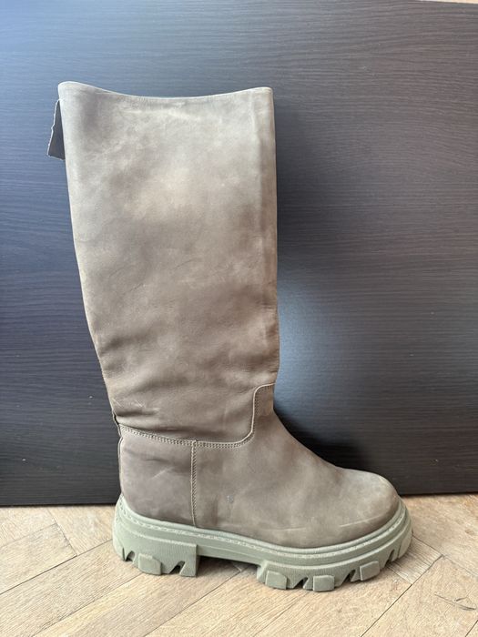 Cizme din piele intoarsa naturala