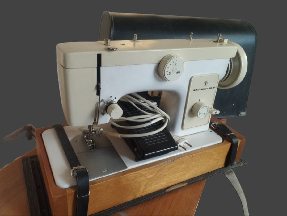 Машинка с футляром