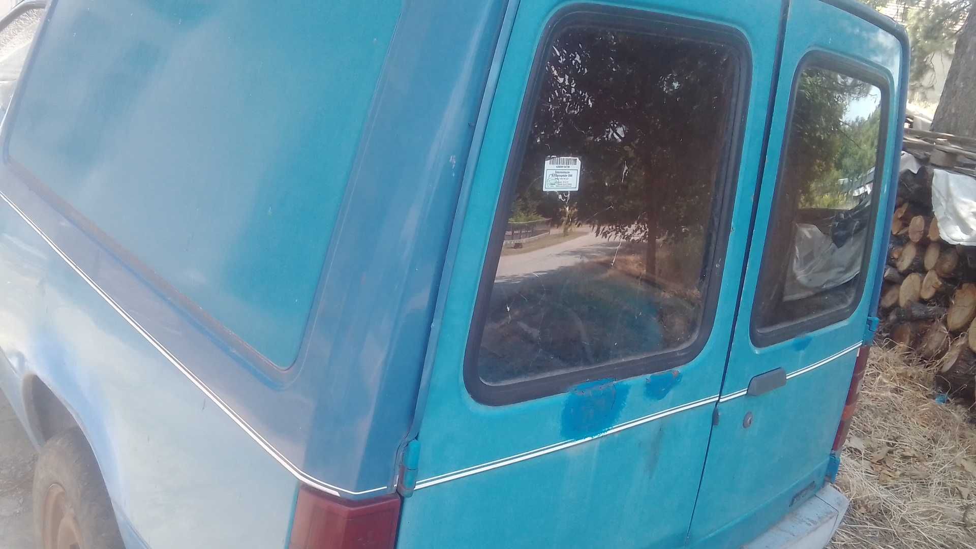 Opel Combo за части.Всичко налично освен джанти и карбуратор