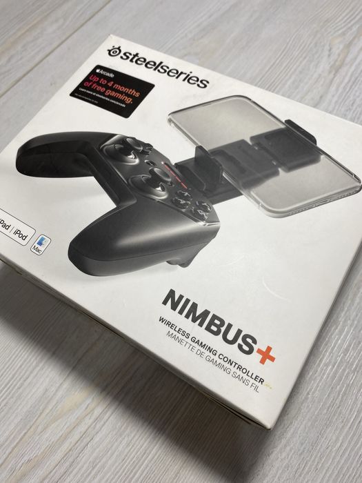 Беспроводной игровой контроллер SteelSeries Nimbus+ ,новый
