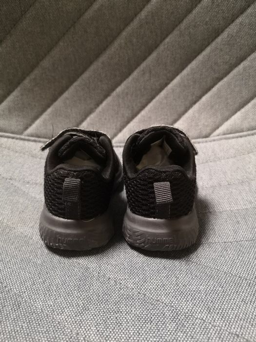 Бебешки маратонки Hummel