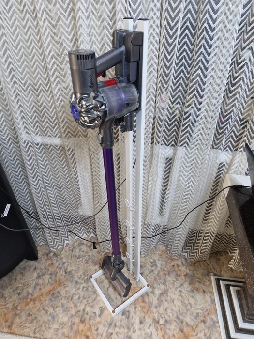 Продам пылесос Dyson