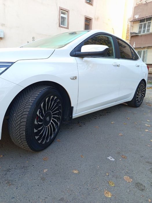 Onix primer turbo sotiladi 2023