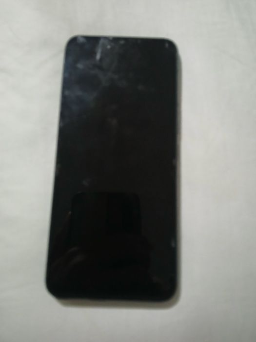 Tecno spark 8с 64gb