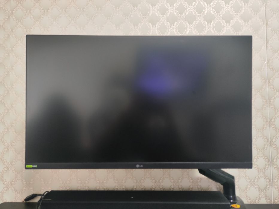 Монитор игровой LG 27 диагональ
