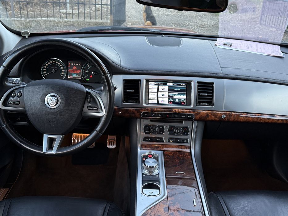 Posibilitate Rate Jaguar XF 2.2 Euro5 Super Calitate, Garantie 12 36