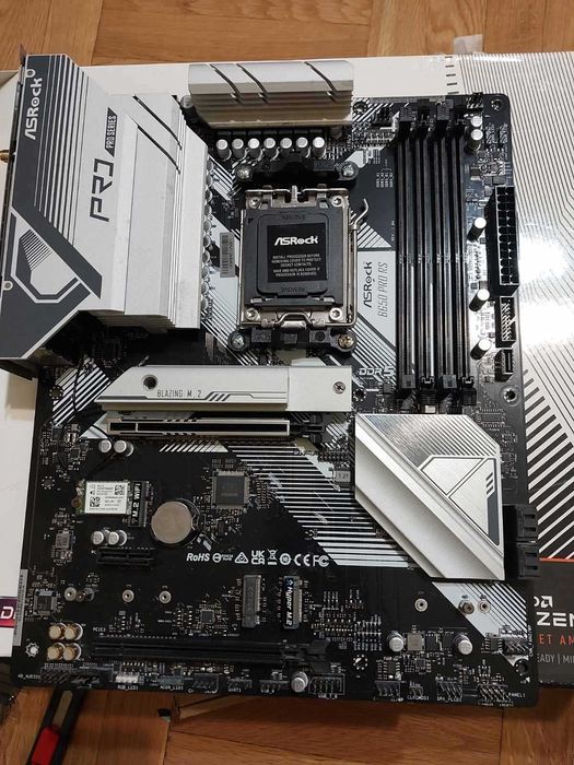 Ryzen 7 7700X + AsRock B650 Pro RS с М2 Wi-Fi модул