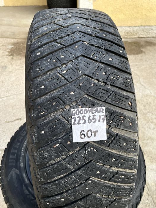GoodYear 225/65R17