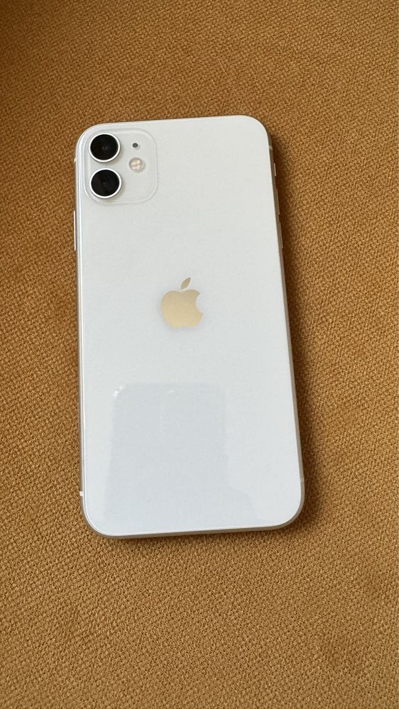 iPhone 11, white, 128 GB
