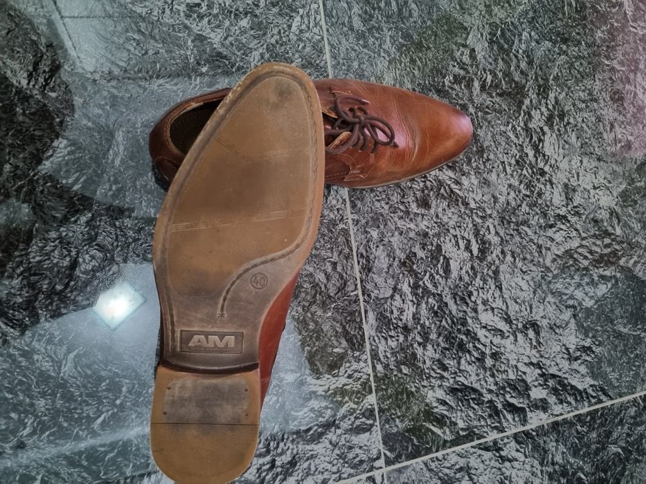 Pantofi barbati purtați o singura data