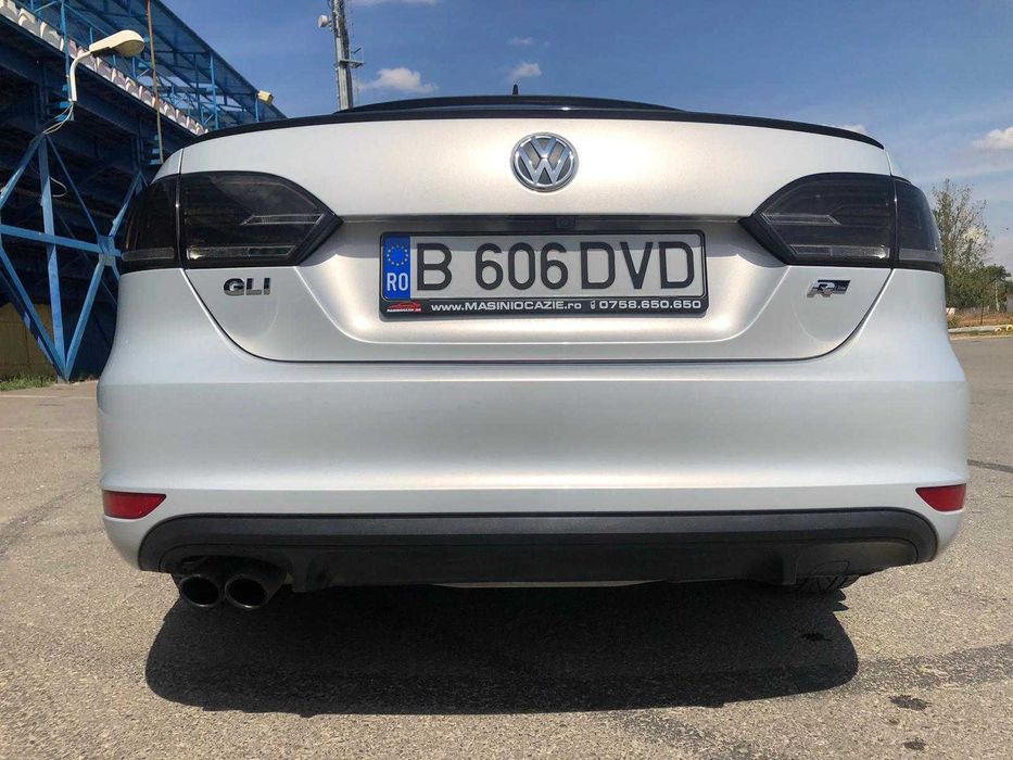 Volkswagen VW Jetta GLI, 2.0 TSI - 200 CP