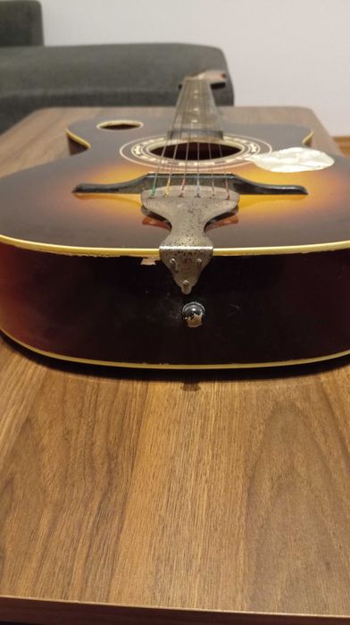 Стара китара орфей