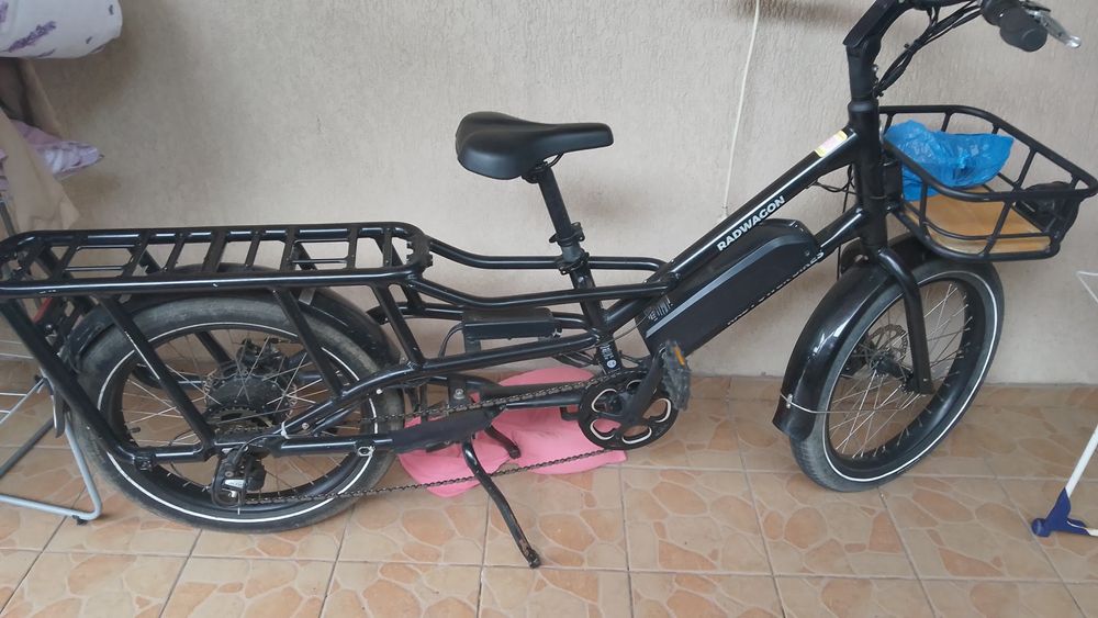Vând bicicleta electrica Cargo