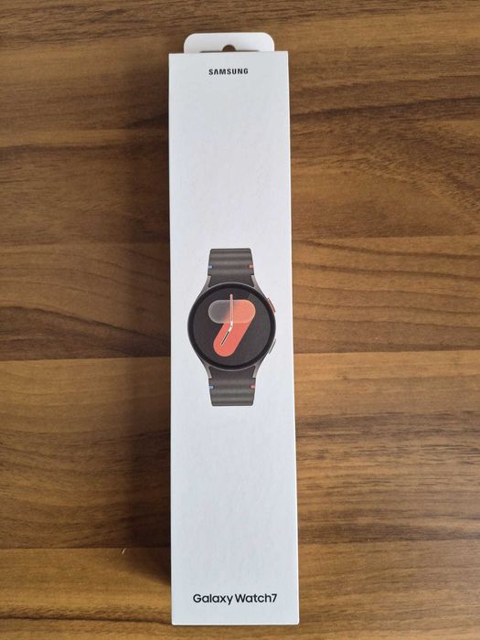Samsung Galaxy Watch 7 неразопакован