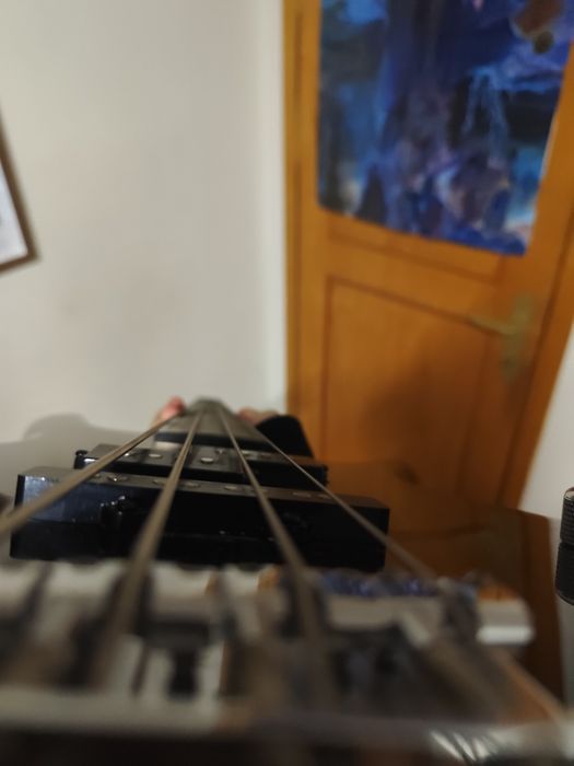 Ibanez Gio бас китара