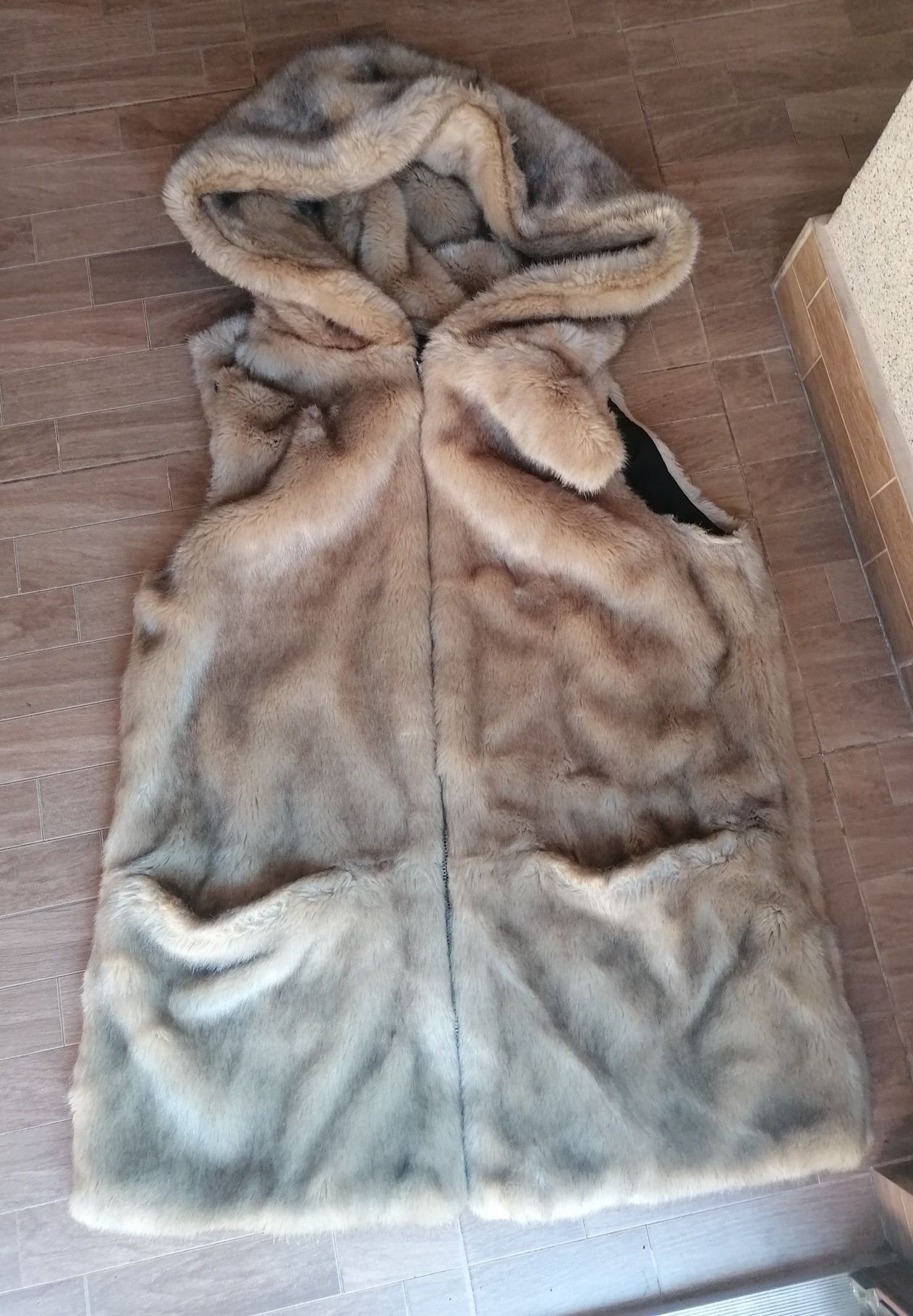 Дамски елек от изкуствен косъм