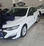 **Malibu XL oq jemchuk rang masla