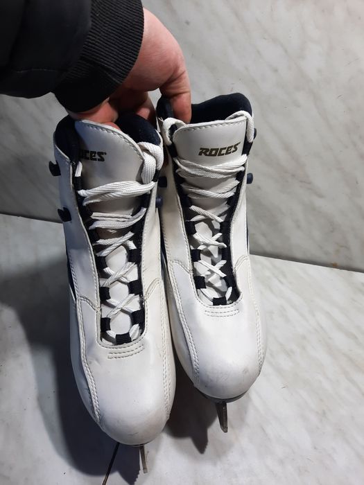 Patine gheata 367 patinaj artistic Roces marime eu 40 ( 26  cm)