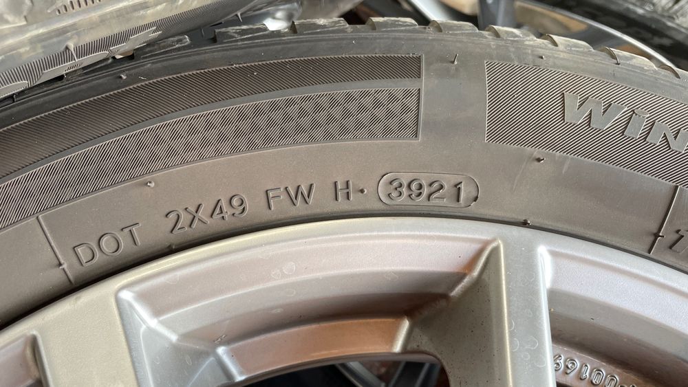 Set 4 Jante 16" Platin P95 Silver + cauciucuri iarna Hankook 195 60 16