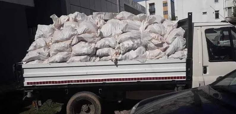 Transport moloz gunoi moluz deseuri nisip piatra mobila Demolări