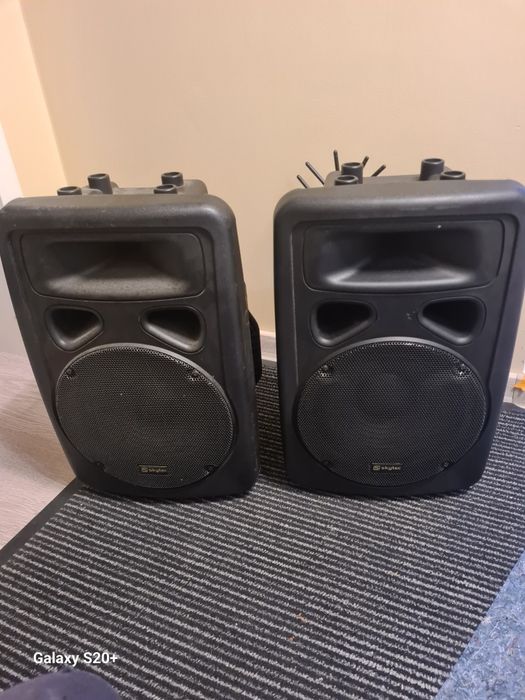 Vând 2 boxe Skytec