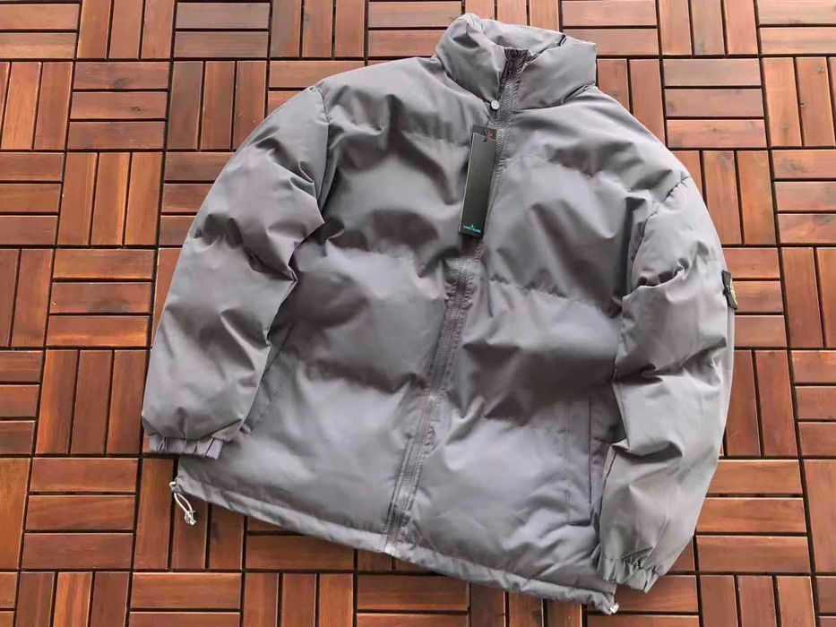 Geaca Stone Island cu puf Premium