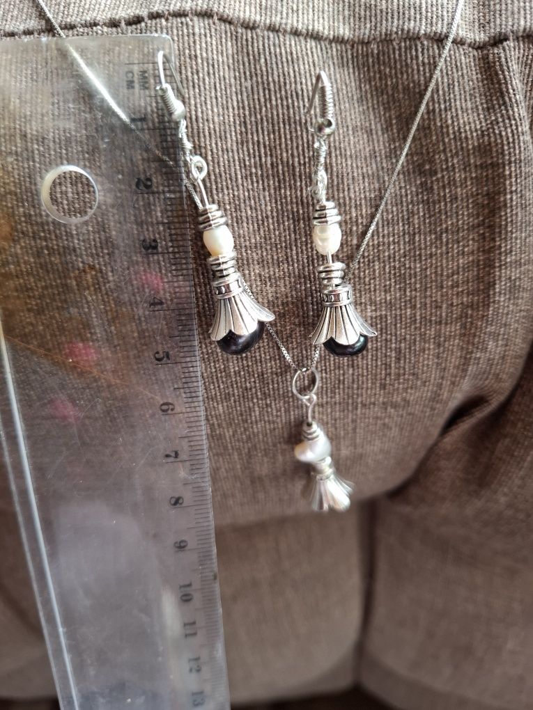 Set colier si cercei perle negre albe de apa dulce argint 925
