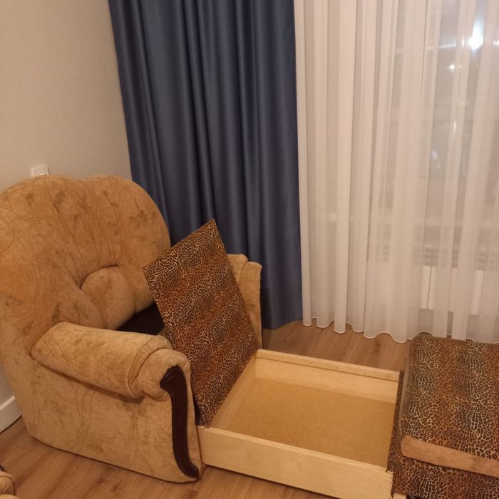 Кресла, выдвижные