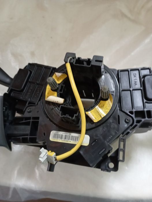 Airbag cu manete de semnal și ștergătoarele Ford